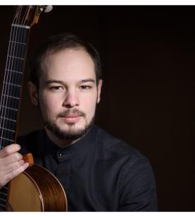 Italiaanse gitarist Flavio Nati speelt in de Kapel